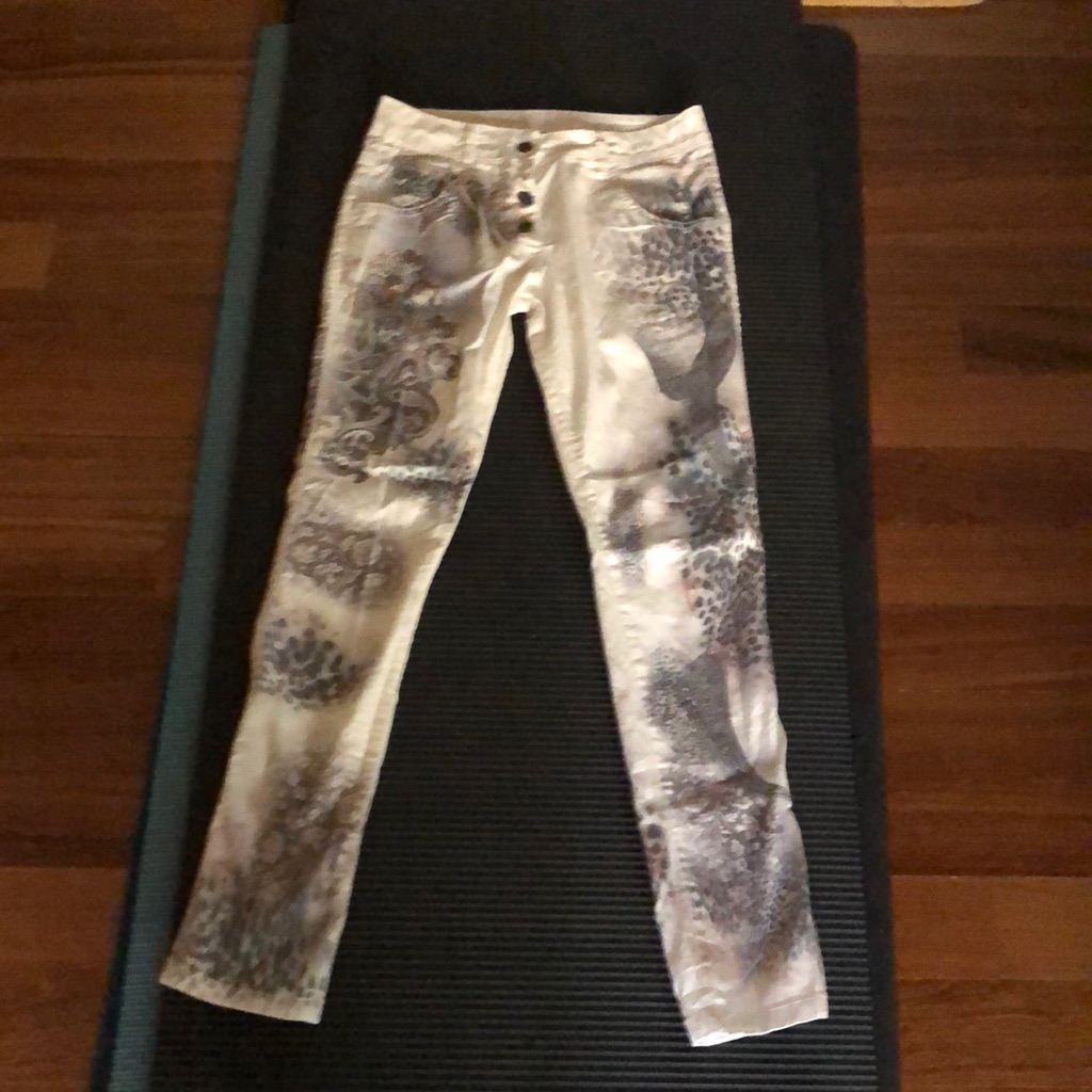 Light Pants